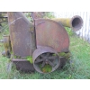 Image 6 : GEHL FARM IMPLEMENT BELT DRIVE CHOPPER BLOWER UNIT - YARD ART