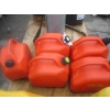 Image 2 : 5 GAS FUEL CANS