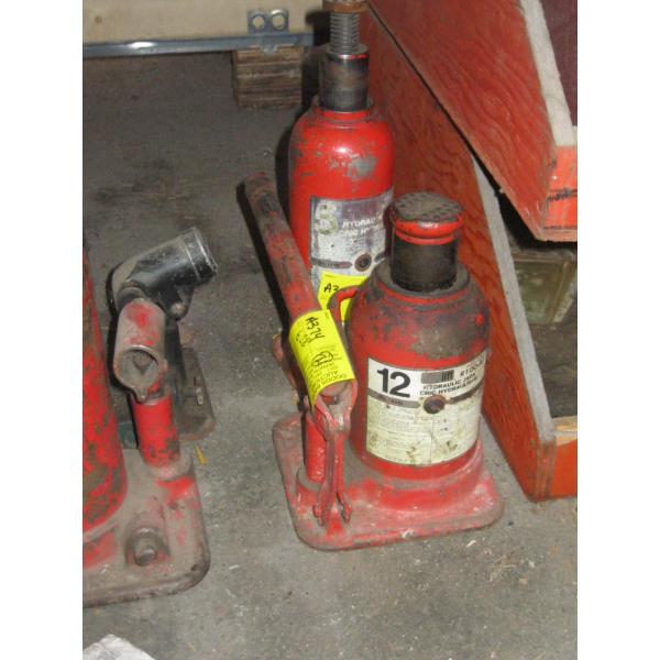 2 HYDRAULIC BOTTLEJACKS