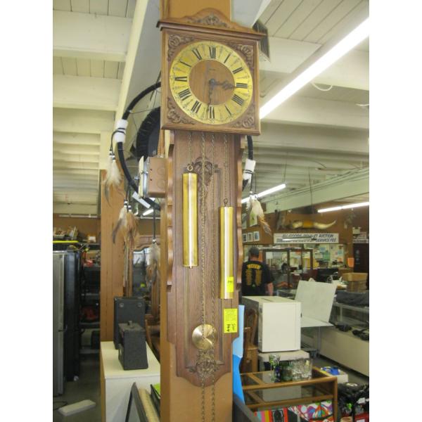 HERMIE WALL CLOCK