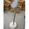 Image 2 : STAND W/CEMENT BASE