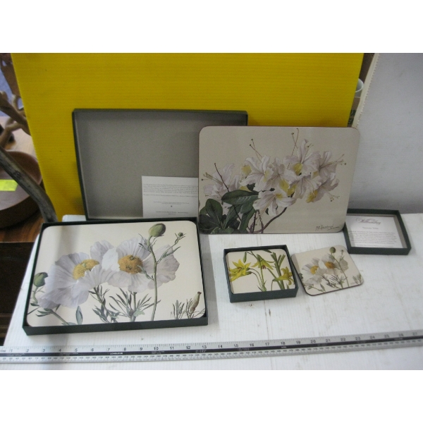 PLACEMATS & COFFEE COASTERS IN BOXES