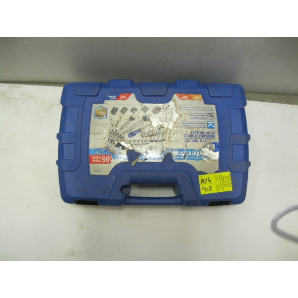 MASTERCRAFT CASED TOOL SET