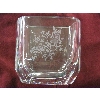 Image 2 : 3  STROMBERG SWEDISH GLASS VASES