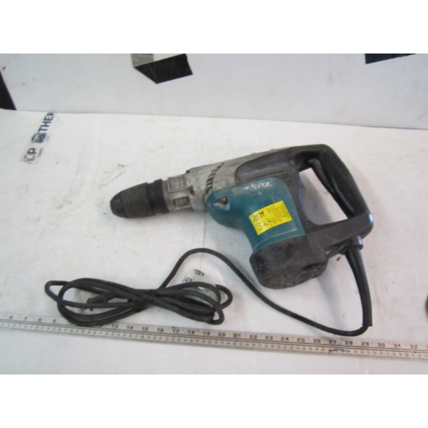 HEAVY DUTY MAKITA CONCRETE DRILL