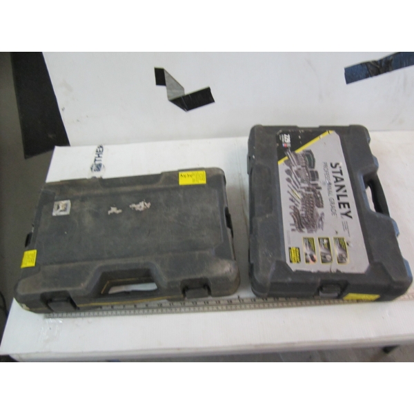 2 PARTIAL SOCKET SETS