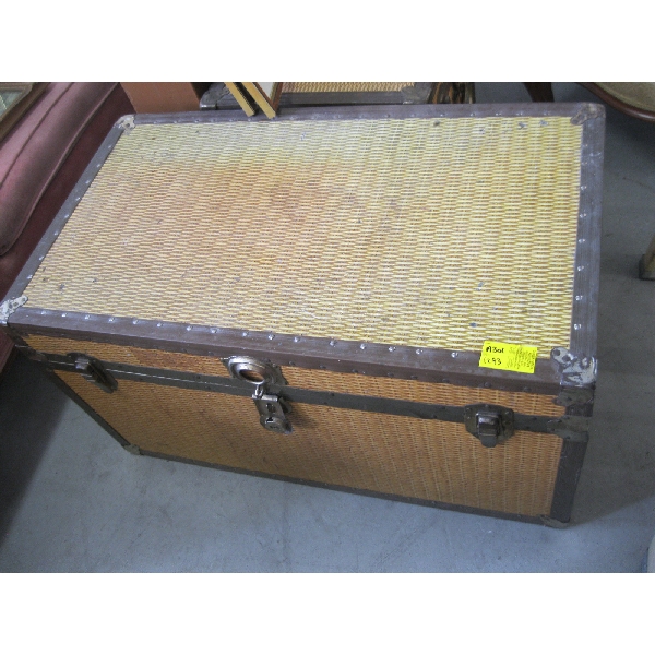 METAL BOUND TRUNK