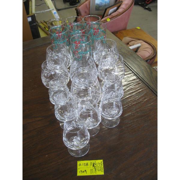 CRYSTAL GLASSES & SET OF 7 CHRISTMAS GLASSES