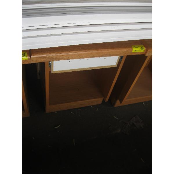 2 OAK NIGHTSTAND W/DRAWERS