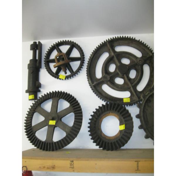 6 WOODEN CASTING ITEMS: GEARS, ETC.