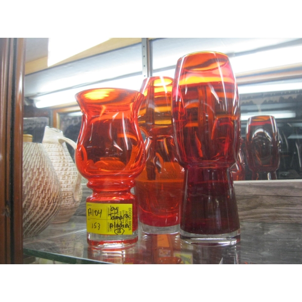 3 RED TAMARA  ALADIN (1L) VASES