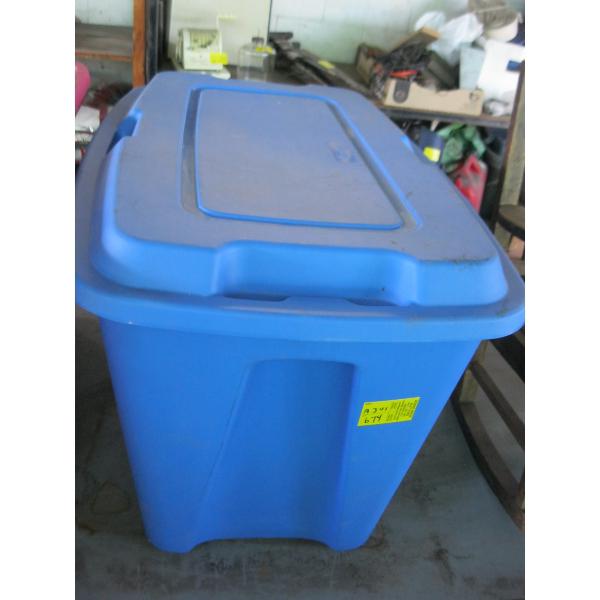 BIN W/MISC. PUZZLES