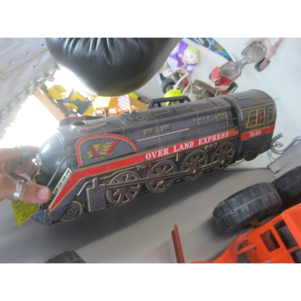 TIN TRAIN ENGINE  