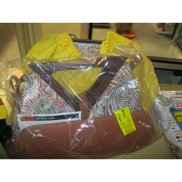 BAG W/2 PURSES