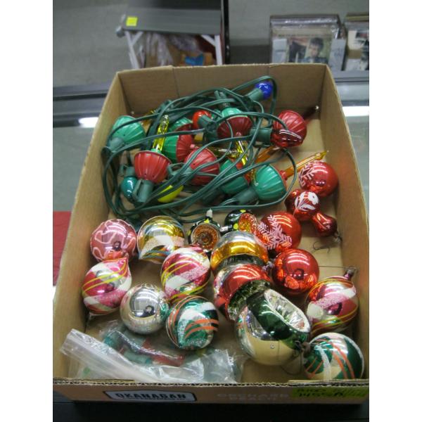 VINTAGE CHRISTMAS BULBS & LIGHTS