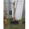 Image 1 : BUNDLE OF ASST. GARDEN TOOLS  