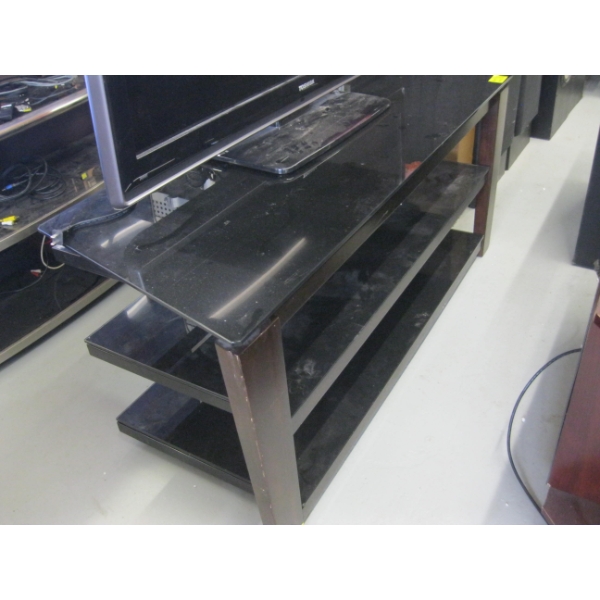 GLASS & WOOD ENTERTAINMENT STAND