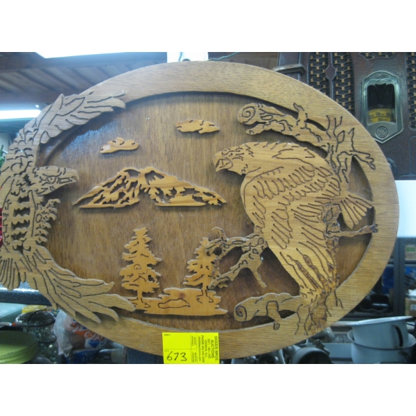 WOODEN WALL HANGING PLAQUE W/EAGLES