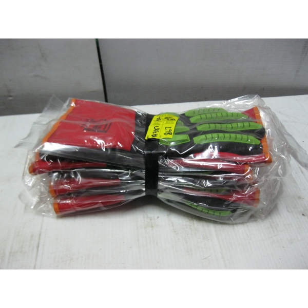 4 PAIR OF SZ 9 NEW GLOVES