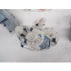 Image 2 : 5 CERAMIC FIGURINES - 1 BROKEN