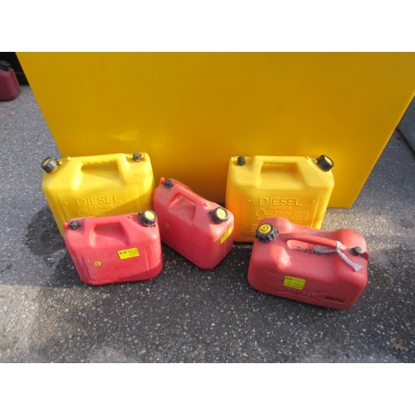 2 DIESEL FUEL CANS & 3 GAS FUEL CANS