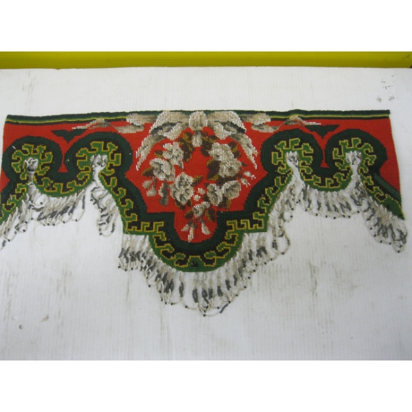 ANTIQUE VICTORIAN BEADED NEEDLEPOINT