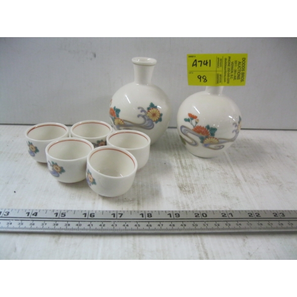 CHINESE VASES, SM. CUPS
