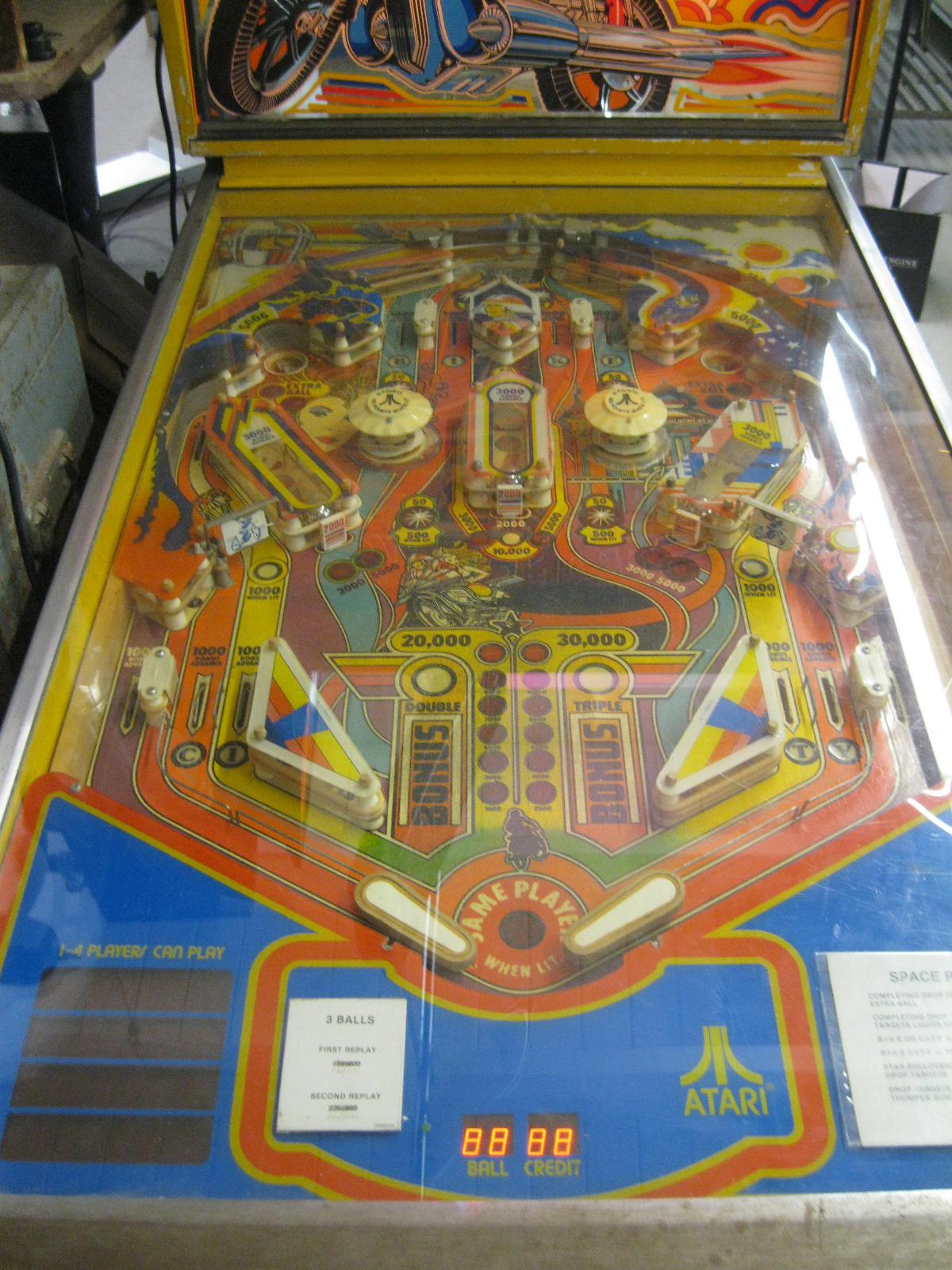 Easy Rider Pinball Machine SPACE RIDERS PINBALL MACHINE - SORT OF WORKS BUT NEEDS WORK - Dodds Auction