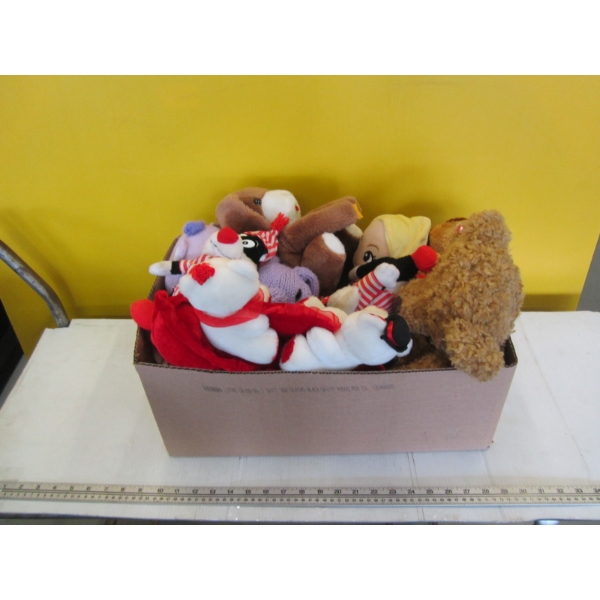 STUFFED ANIMALS