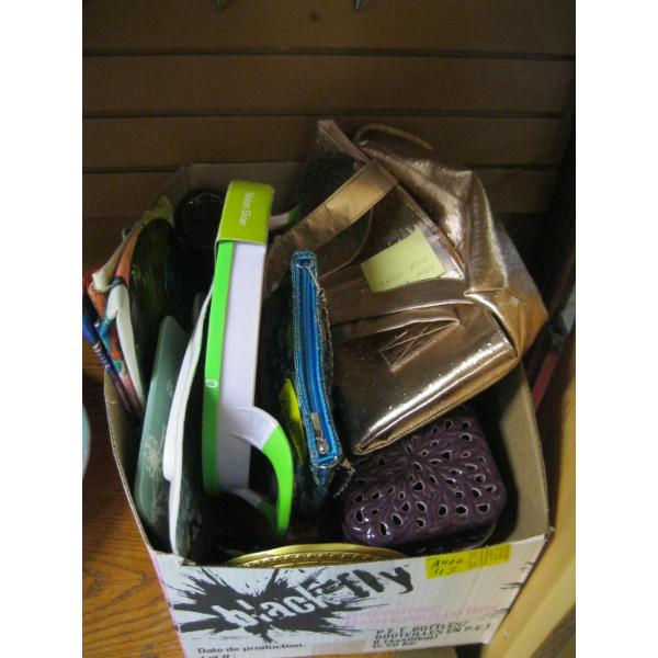 MISC. TOTE BAG, CERAMIC PIECES, ETC.