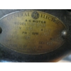 Image 3 : VINTAGE KEY CUTTING MACHINE