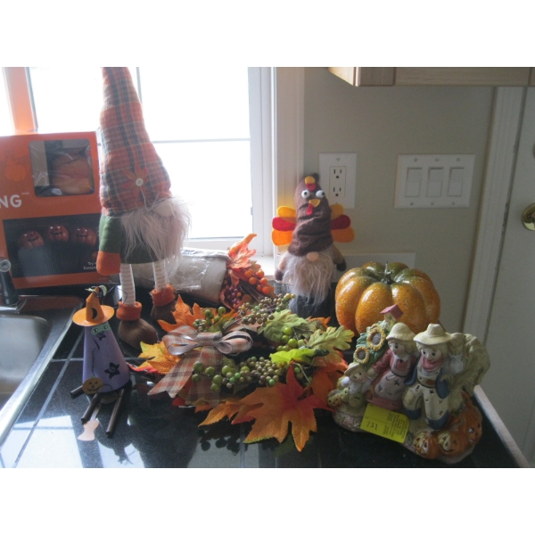 HALLOWEEN ITEMS