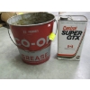 Image 1 : CASTROL TIN & A COOP GREASE BUCKET