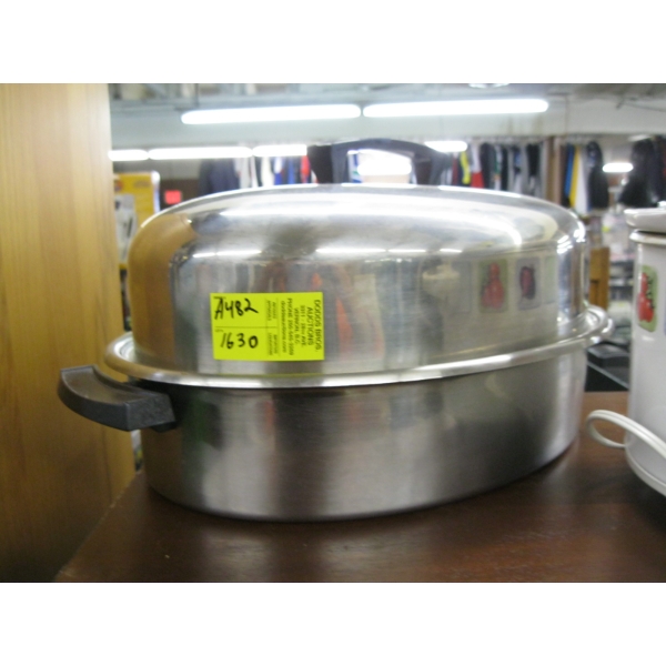 STAINLESS STEEL LG. ROASTING PAN