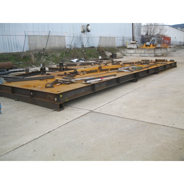 LG. METAL PLATFORM - 10'X40'
