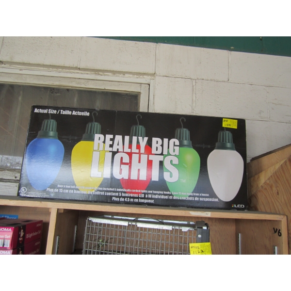 NEW BOX OF BIG CHRISTMAS LIGHTS - LED