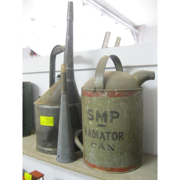 METAL HORN & 2 FUEL CONTAINERS