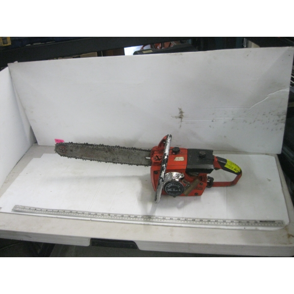 HOMELITE XL1 AUTOMATIC GAS POWERED CHAINSAW