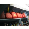Image 1 : 7 FUEL CONTAINERS