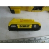Image 4 : SM. DEWALT CORDLESS RADIO W/20V BATTERY