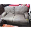 Image 1 : GREY LEATHER LOVESEAT