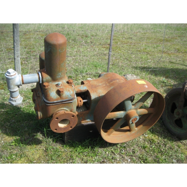 LG. FAIRBANKS MORRIS PRESSURE PUMP