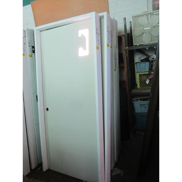 36" X 80" RIGHT HAND INTERIOR DOOR IN FRAME