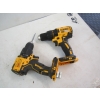 Image 5 : DEWALT SAWZALL, 2 DRILLS IN BAG - NO BATTERY OR CHARGER