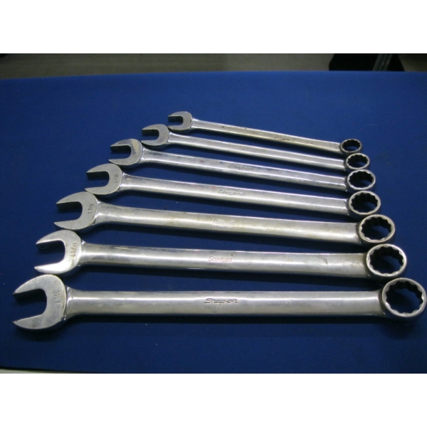 SET OF SNAP ON COMBINATION WRENCHES