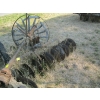 Image 3 : 2 DISCS, OLD WAGON AXLE, ETC.