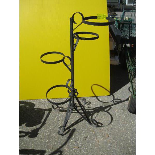 PLANTER STAND