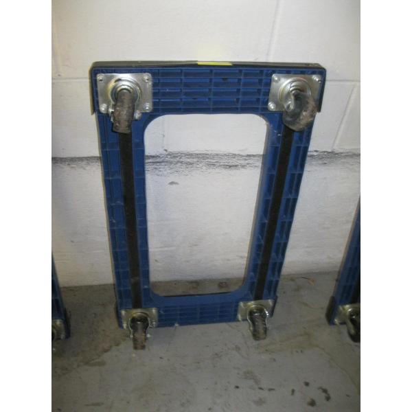PLASTIC 4 WHEEL CART