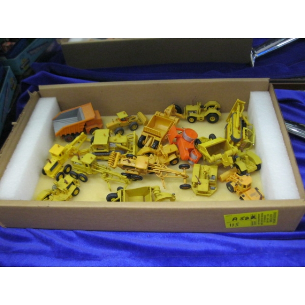 PLASTIC SMALL CONSTRUCTION TOYS