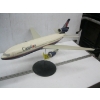 Image 2 : 2 AIRPLANE MODELS